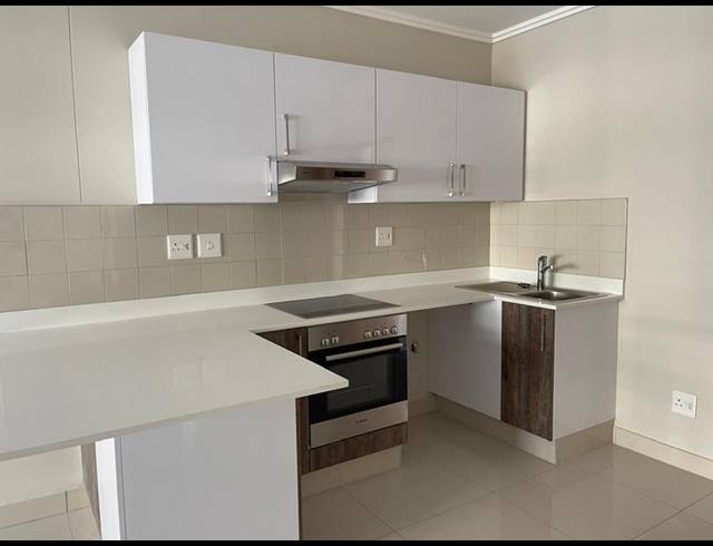 1 BEDROOM APARTMENT FOR SALE IN UMHLANGA RIDGE